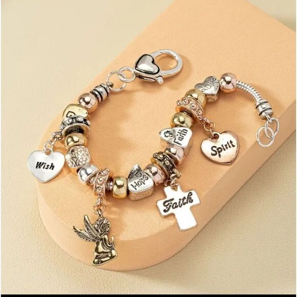 Faith Hope Spirit Charm bracelet - Picture 5 of 6